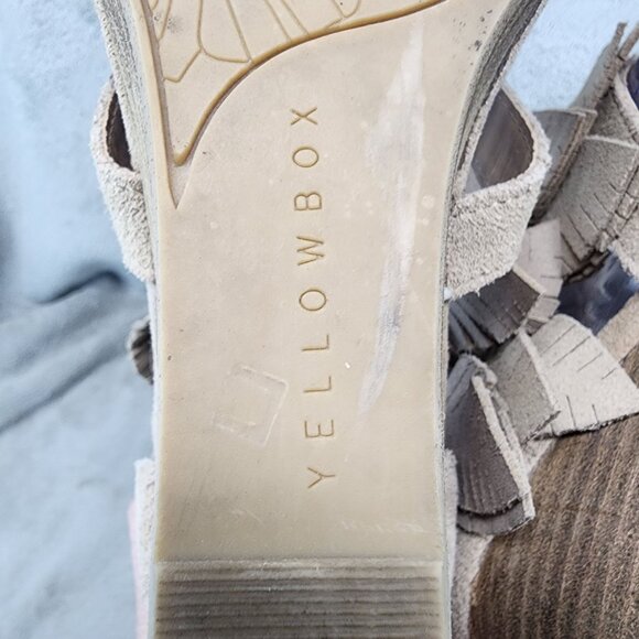 Yellowbox Shoes Womens Size 7 Feather Tan Suede Open-Toe Wedge Sandals *GUC* - Picture 8 of 13